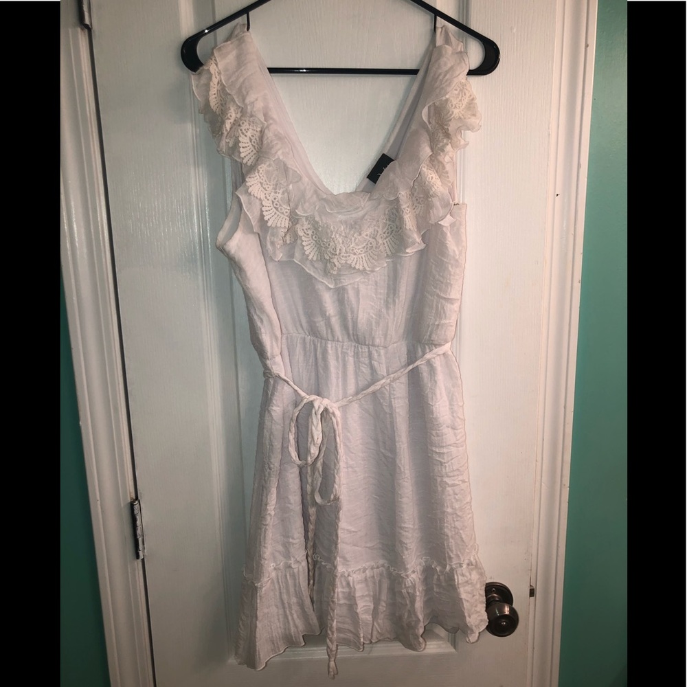 🌹 White cotton summer dress